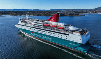 Oplev 2 nætter og 3 dage på havet og cruisestemning.
Vi sejler fra København til Oslo og oplever den smukke sejltur i det smalle bælter ved Oslo og København. Her kan I slappe af ombord med musik, dans, en tur i poolen, god stemning og god mad.